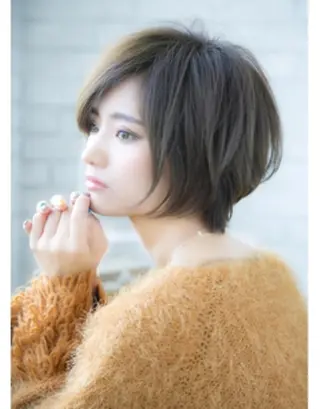 ショート 髪質改善　縮毛の達人 矢井由真のヘアスタイル