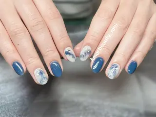 ネイル Kaka_ パラジェル、長さだしのネイルデザイン