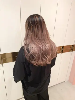 ロング カラー レイヤー専門家 ダブルカラー修のヘアスタイル