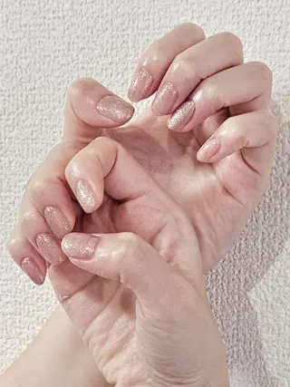 ネイル WALNUT eyebrow&nail所属・WALNUT くるみの眉毛・アイブロウイメージ