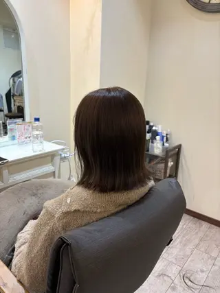 ミディアム カラー 艶カラー/縮毛矯正/ レイヤー/栄/あやかのヘアスタイル