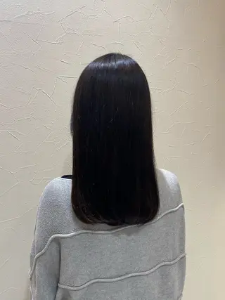 ロング 横手 亜紀のヘアスタイル