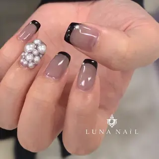 ネイル アトリエ　ミモザ所属・いまむら あかりのネイルデザイン