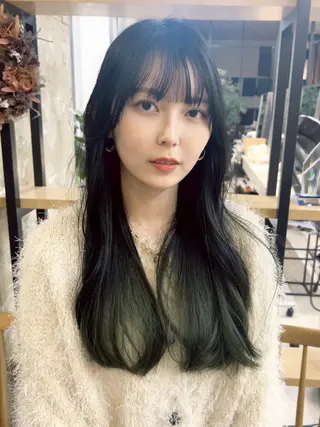 ロング sweep𓍯 ルカ┊ケアブリーチのヘアスタイル