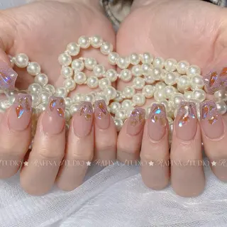 ネイル 玲央 YOYOのネイルデザイン