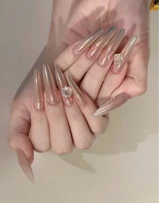 ネイル ETELUNA Nail 銀座店【パラジェル/フィルイン/チップスカルプ/マグネット/ニュアンス】所属・周 テイのネイルデザイン