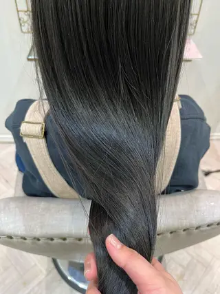 ロング カラー MYA 🤍kanaのヘアスタイル