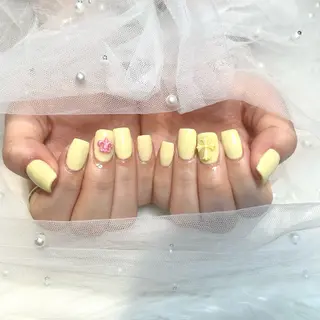 ネイル WISTERIA saraのネイルデザイン