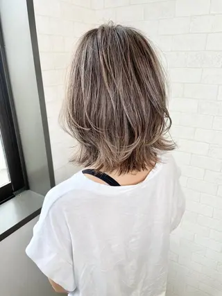 ミディアム カラー 神野 雅樹のヘアスタイル