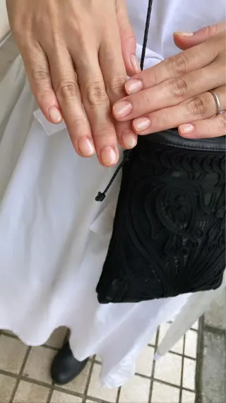 ネイル nailsalon　hue所属・小山 羽奈のネイルデザイン