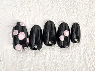 ネイル トップネイリスト Ribbon立川店のネイルデザイン