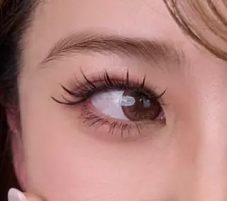 マツエク・マツパ Eyelash salon Lily所属・杉浦 ともこのマツエク・マツパデザイン