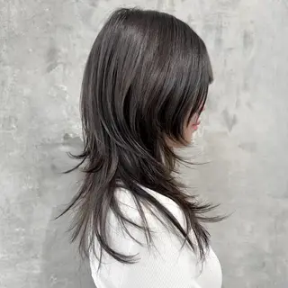 ロング 🌞レイヤー×カラー 前川那津美🌞のヘアスタイル