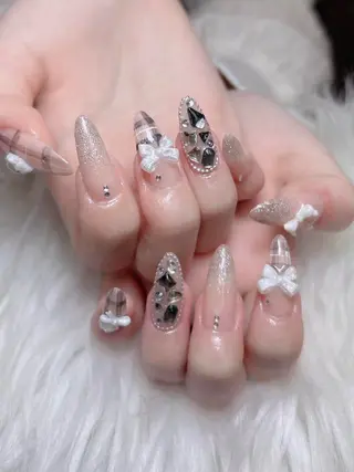 ネイル Lumi Nail 新大久保3‘のネイルデザイン