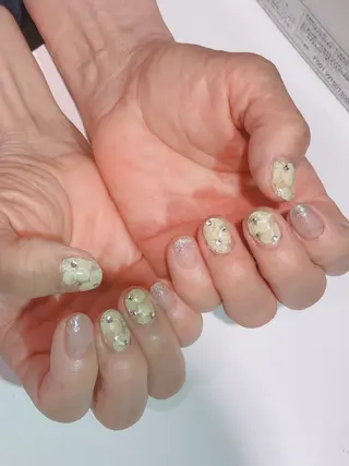 ネイル ネイルサロン トゥルースのネイルデザイン