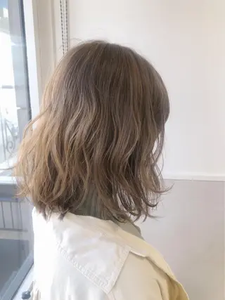 ミディアム カラー ヘアアレンジ 髪質改善period.所属・いしかわまい🎀 髪質改善特価サロンのヘアスタイル
