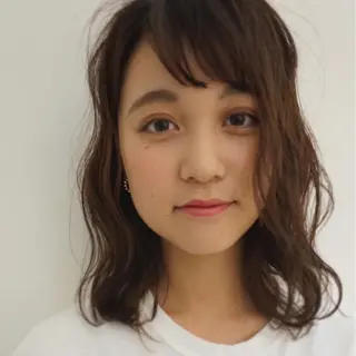 ミディアム カラー パーマ ヘアアレンジ メンズ キッズ ネイル マツエク・マツパ 横浜Bob美容師🤎 ERINAのヘアスタイル