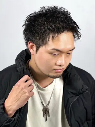 ショート 岡崎 匠海のヘアスタイル