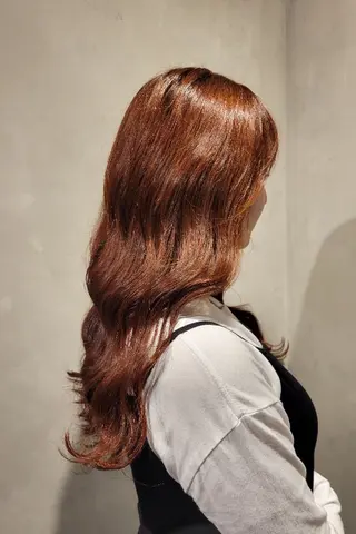 ロング Ayu🐾縮毛矯正/ ブリーチ無しカラーのヘアスタイル