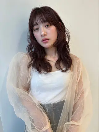 ロング カラー パーマ imu所属・KA NAのヘアスタイル