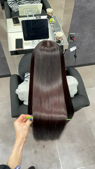 ロング CYNTHIADUE 店長| IRISUのヘアスタイル