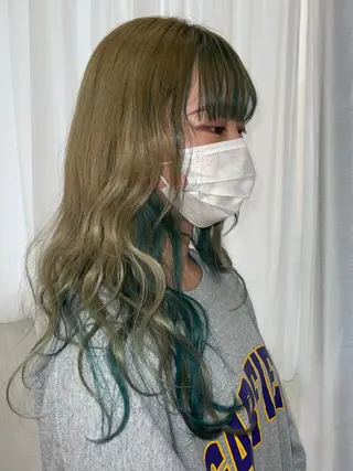 ロング カラー Nakamura Manaのヘアスタイル