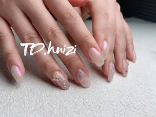 ミディアム めぐみのネイルサロン 惠のネイルデザイン