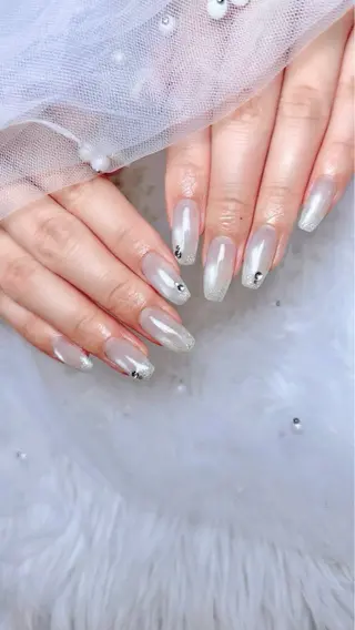 ネイル 𝑬𝑹𝑰𝑲𝑨 𓂃🎀𓈒𓏸のネイルデザイン