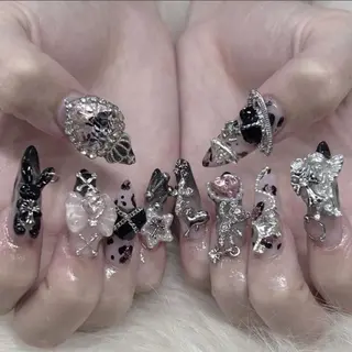 ネイル Lee Nailsのネイルデザイン