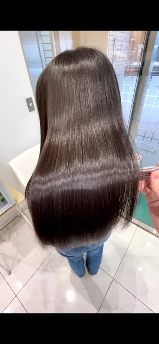 セミロング 髪質改善 阪口 雄佑のヘアスタイル