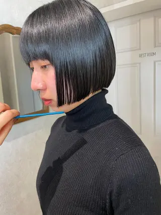 ショート カラー ナチュラル透明感🌱 小山美樹子のヘアスタイル