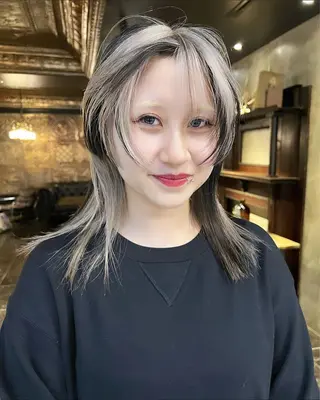 ミディアム カラー haco＋所属・圧倒的デザイン力 店長🎨RENAのヘアスタイル