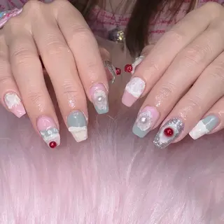 ネイル RIEKO🍒 ワンホン♡推しネイルのネイルデザイン