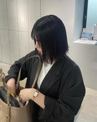 ショート カラー nonoka オリーブ/グレージュのヘアスタイル