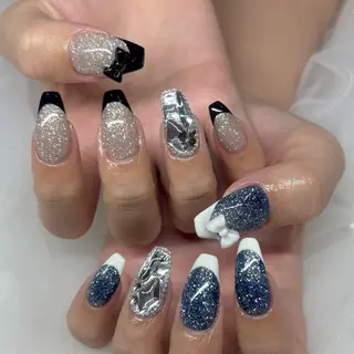 ネイル . 未來のネイルデザイン