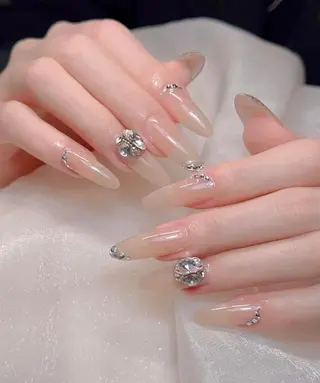 ネイル 米澤 ハナユキのネイルデザイン