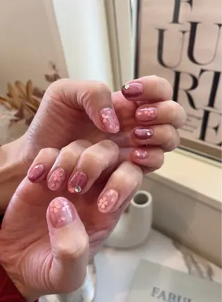 ネイル S. SAYAのネイルデザイン