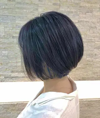 ショート カラー Aujuaソムリエ 🎨‎♡HARUのヘアスタイル