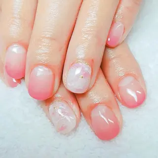 ネイル 柴崎 美幸のネイルデザイン