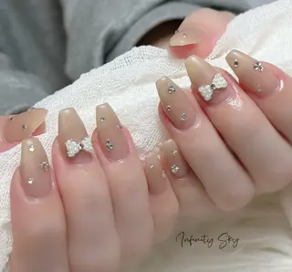 ネイル infinity skyのネイルデザイン