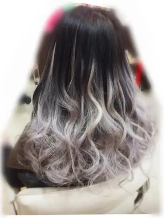 ロング カラー WEST O LAND所属・WEST OLAND 安藤のヘアスタイル