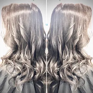 ロング カラー KOU コウのヘアスタイル