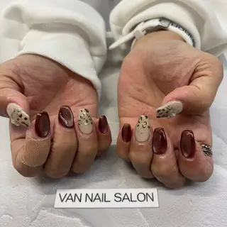 ネイル VANNAILSALON 海老名店所属・VANNAIL 海老名店のネイルデザイン
