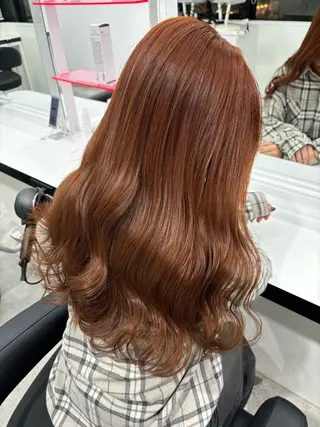 カラー エフェクトブリーチ／ レイヤーカット／翔のヘアスタイル