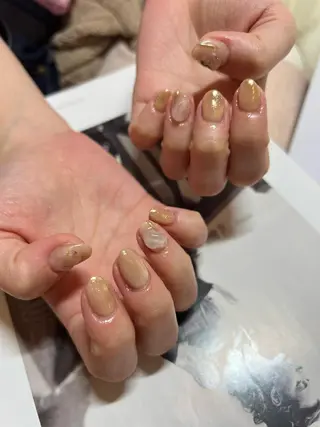 ネイル ちゅるんネイル🪄 耳ツボジュエリー🔗のネイルデザイン