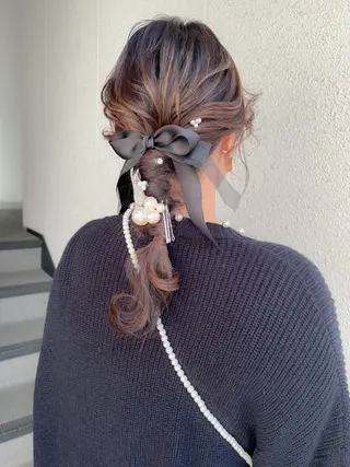 セミロング ヘアアレンジ カラーパティシエ facce🌼ikoのヘアスタイル