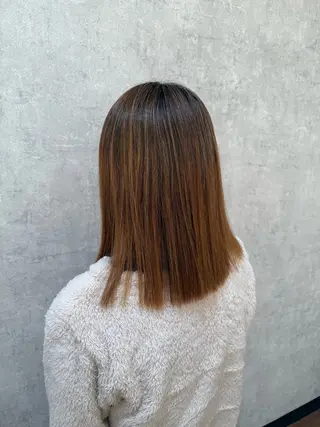 ミディアム 松本 希愛のヘアスタイル