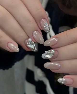 ネイル T. Leeのネイルデザイン