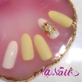 ネイル 小尾 栞のネイルデザイン