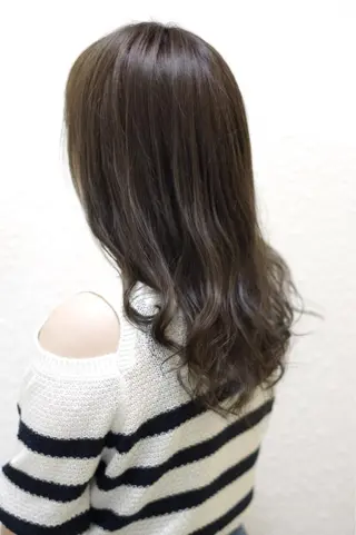 セミロング カラー 💎髪質改善💎 デザイナーshinのヘアスタイル